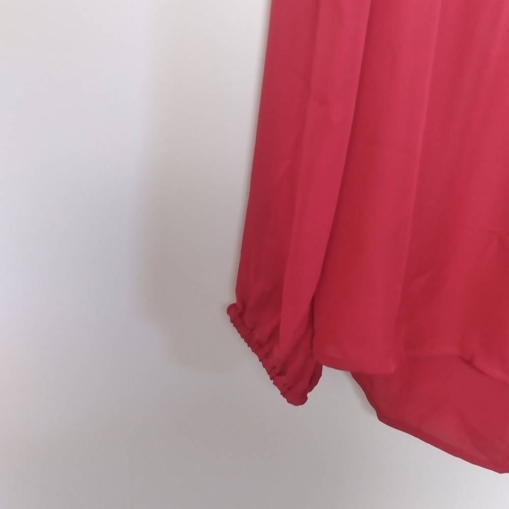 Joie Red 100% Silk Long Sleeve V Neck Flowy Blouse Size Small - Picture 4 of 7